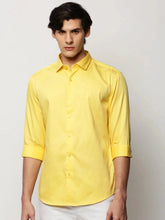 Men Yellow Solid Casual Casual Shirts-TAVANTAPLAIN-5512-Yellow
